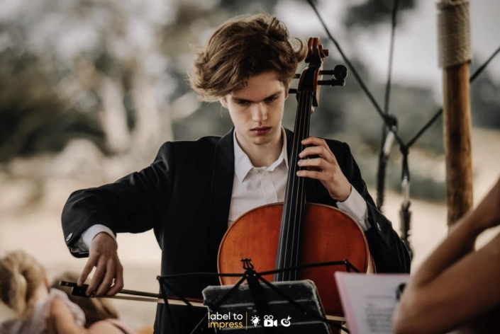 theateroptzand-labeltoimpress-cello